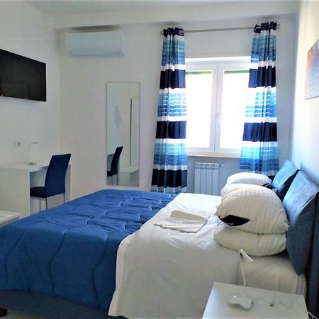 Sorrento Blue Eyes Apartment Eksteriør bilde