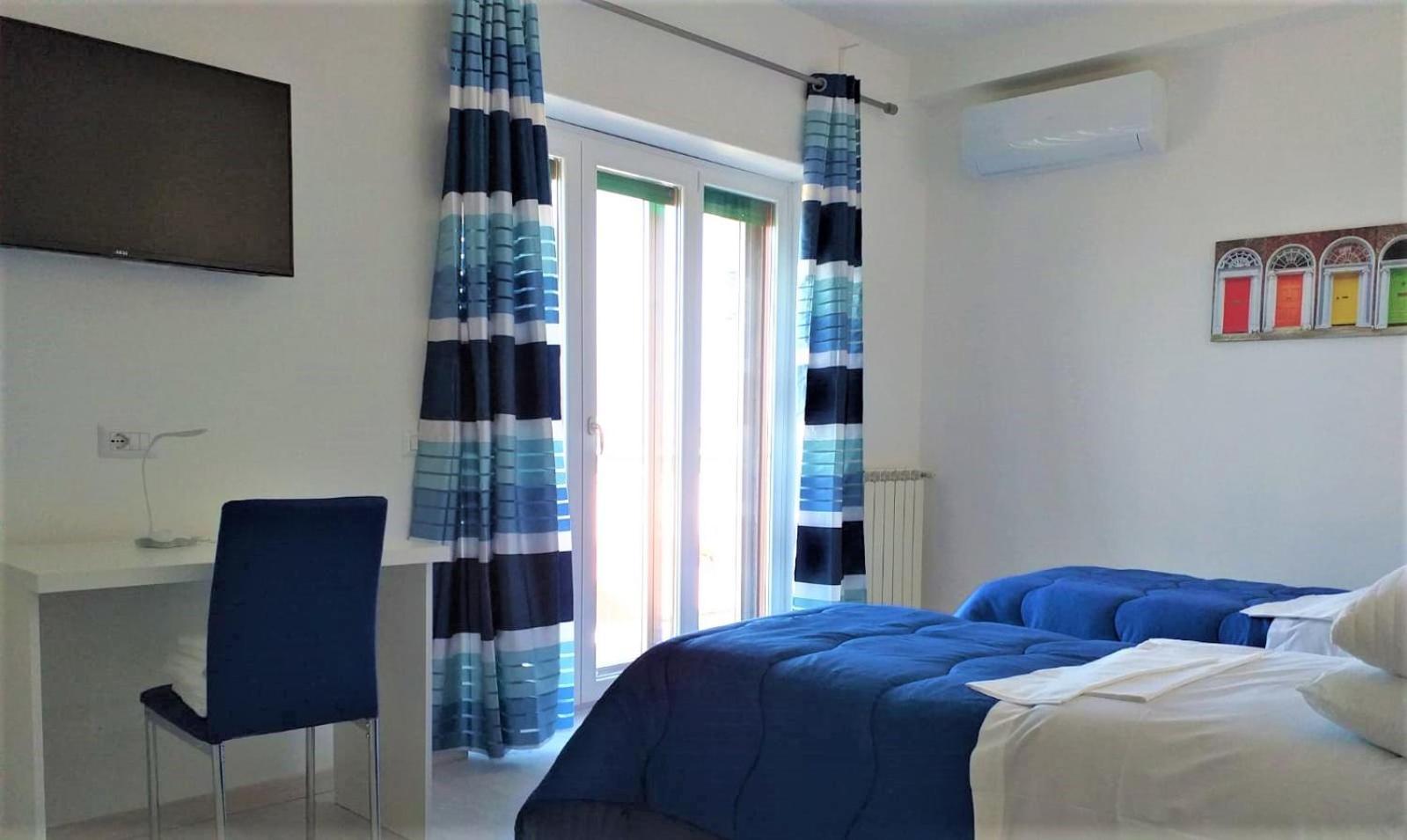 Sorrento Blue Eyes Apartment Eksteriør bilde